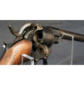 Exceptional Raphael Revolver