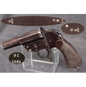 German WWII Flare Pistol by Walther